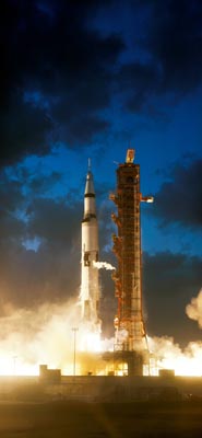 Saturn V lift off